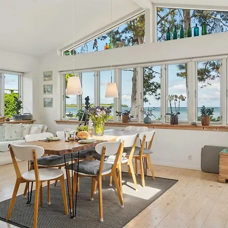 Varma - 25m From The Sea By Interhome