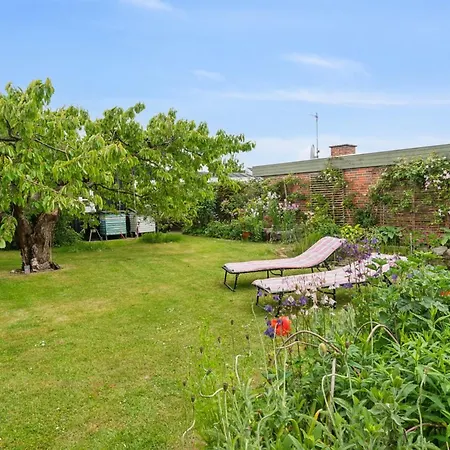 Varma - 25m From The Sea By Interhome Føllenslev